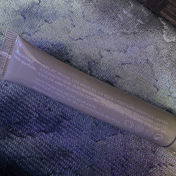 RHODE LIP PEPTIDE - Picture 7 of 8